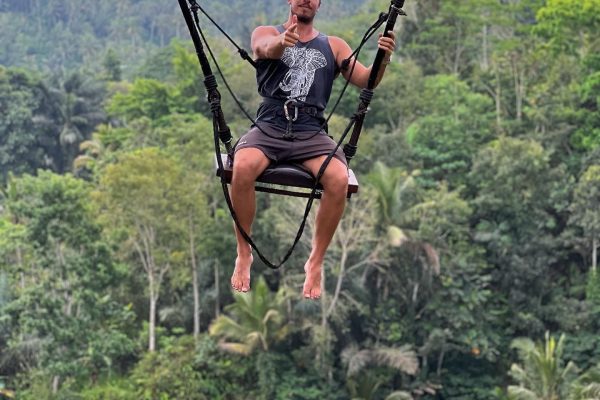 Bali_Rice terrace swing