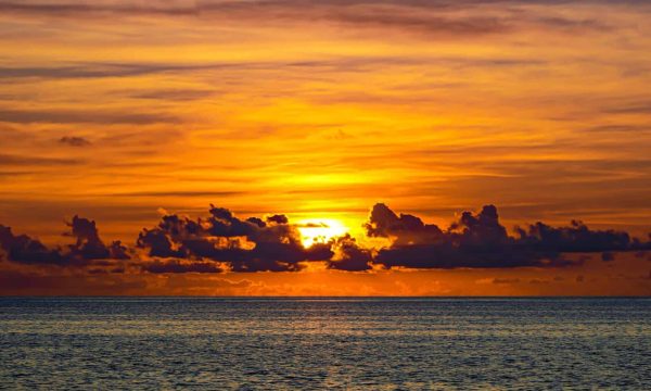 Maldive tramonto