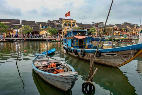 Vietnam (4)